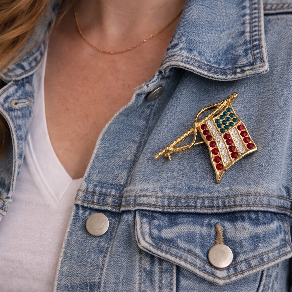 Vintage Patriotic American Flag Brooch | Red White Blue Crystal Gold Tone